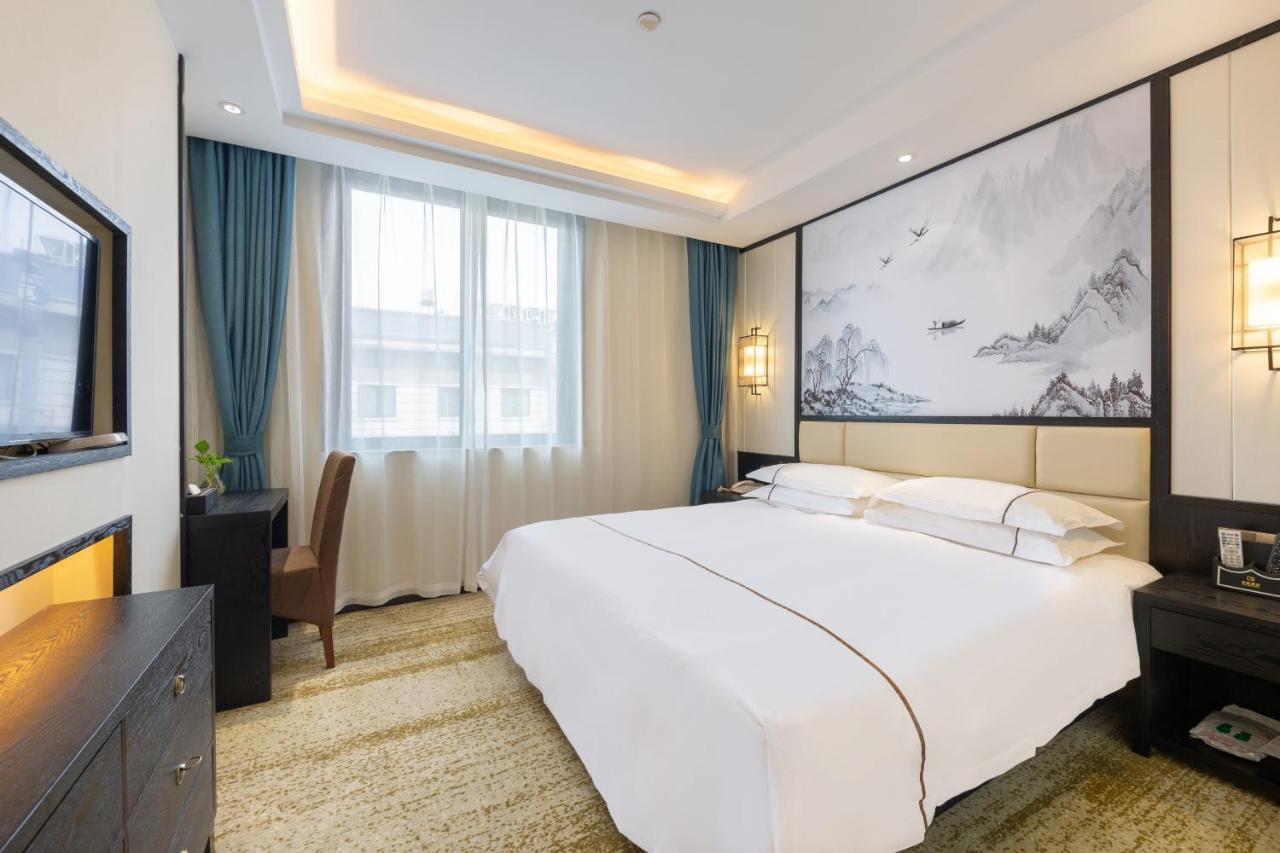 Yiwu Luckbear Hotel Exterior foto
